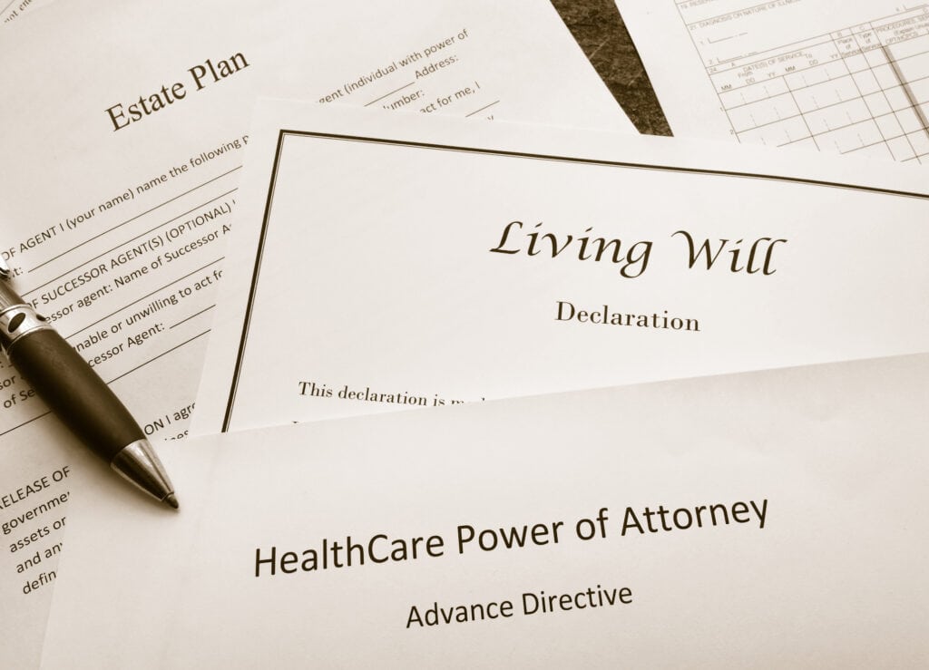 The Difference Between a Living Will And Last Will And Testament
